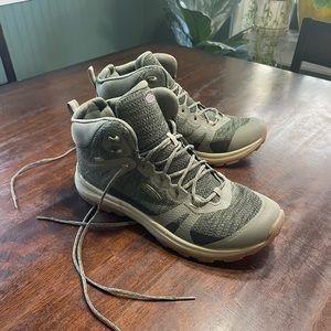 KEEN green Terradora 2 Waterproof Mid Height Hiking Boot